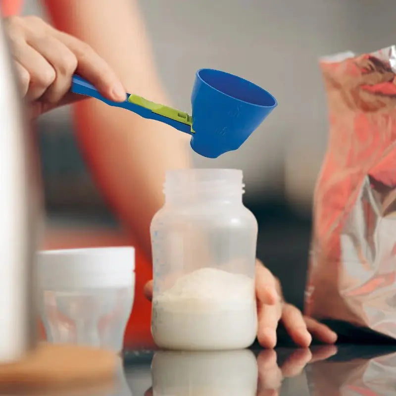 Pre workout funnel/spoon